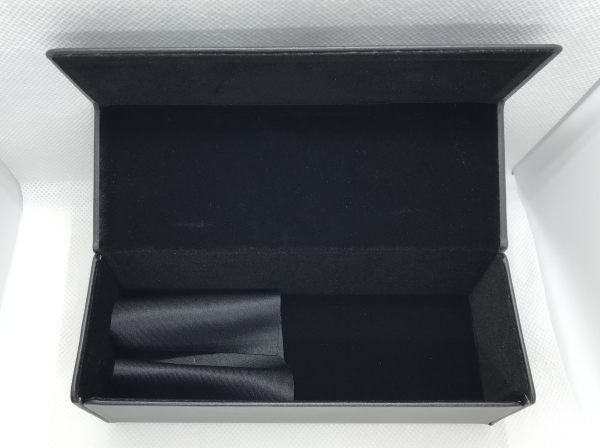 Neues Christian Dior Magnetbox Etui, inklusive Mikrofasertuch und Box